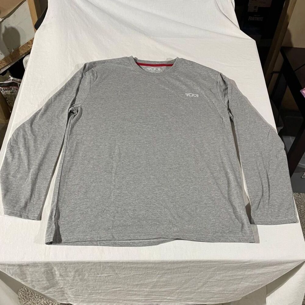 TUMI x Air India Long Sleeve Tee XL Gray Heather Crewneck Travel Shirt